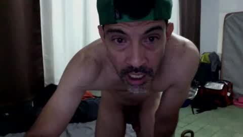 Snapshot of lavish_couple chatting on February 28, 2026, 6:25 am JOHN HOLMES JR online show from February 28, 2026, 6:25 am