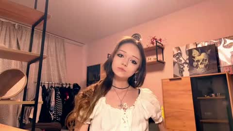 Snapshot of lawanafrontera chatting on May 12, 2026, 8:11 am IVI online show from May 12, 2026, 8:11 am
