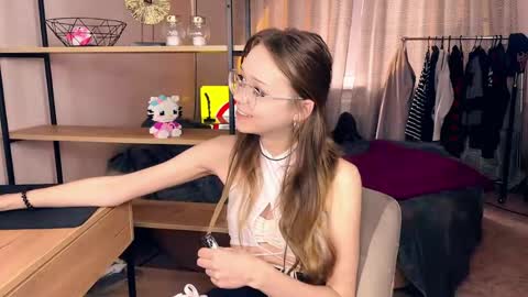 Snapshot of lawanafrontera chatting on May 25, 2026, 8:20 am IVI online show from May 25, 2026, 8:20 am