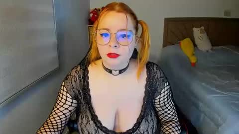 laylaah online show from September 13, 2025, 1:05 am