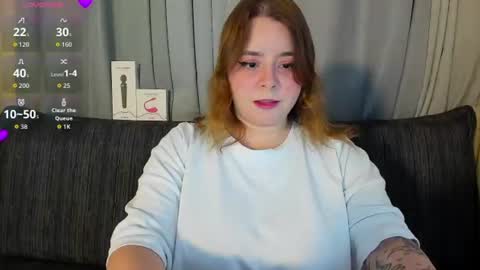 Snapshot of lay_lah chatting on July 30, 2026, 1:04 am laylaah online show from July 30, 2026, 1:04 am