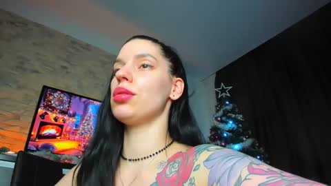 Snapshot of laya_moon chatting on December 22, 2024, 2:38 pm LayaMoon online show from December 22, 2024, 2:38 pm