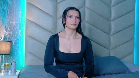 laya online show from October 7, 2025, 3:58 am