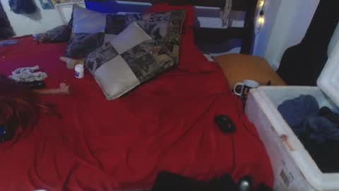 Laye19 online show from March 1, 2025, 4:47 am