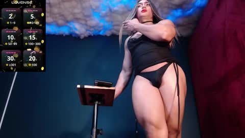 Layla   help me with your thumbs up its important  online show from October 12, 2025, 12:26 pm