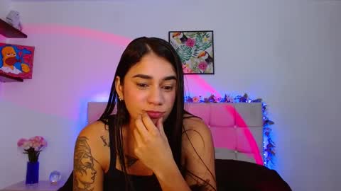 Snapshot of layla_roma chatting on October 2, 2025, 1:12 am Lia and Rachel online show from October 2, 2025, 1:12 am