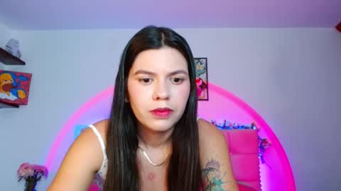 Snapshot of layla_roma chatting on October 14, 2025, 12:44 am Lia and Rachel online show from October 14, 2025, 12:44 am