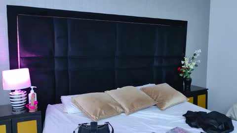 Lau online show from January 11, 2026, 1:49 pm