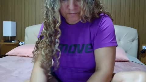 Snapshot of laylabrasil chatting on January 31, 2025, 1:43 am kelly online show from January 31, 2025, 1:43 am