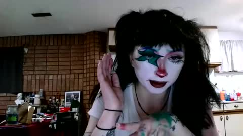 Layla Kills online show from January 9, 2025, 10:20 am