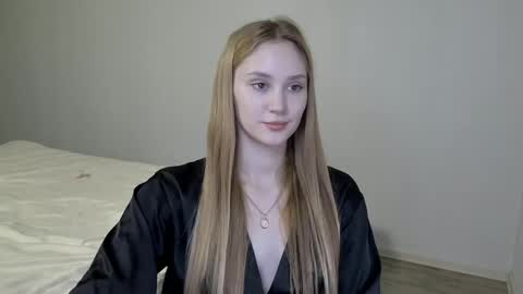 LaylaPretty001 online show from January 8, 2025, 8:49 am