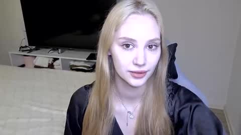 Snapshot of laylapretty001 chatting on April 30, 2026, 4:30 am LaylaPretty001 online show from April 30, 2026, 4:30 am