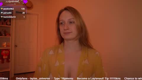 Layla Universe online show from March 3, 2026, 5:35 am