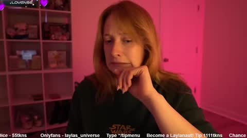 Layla Universe online show from March 9, 2026, 4:16 am