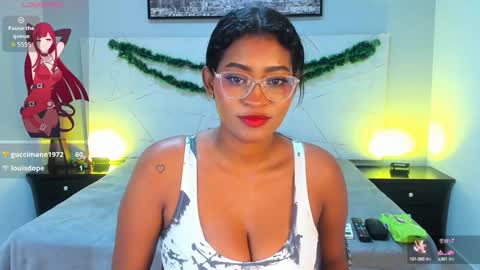 Snapshot of laylataylor_ chatting on December 18, 2024, 9:04 am Layla Taylor online show from December 18, 2024, 9:04 am