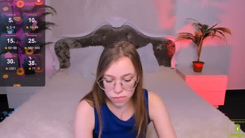 layriantavee online show from January 17, 2025, 10:22 am