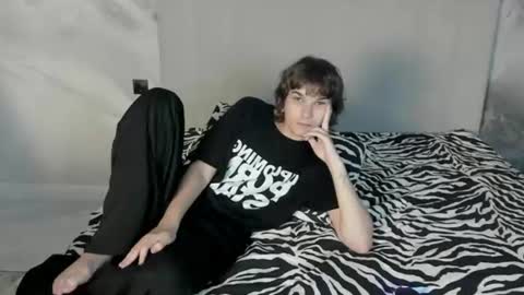 Alex online show from July 17, 2026, 11:09 pm