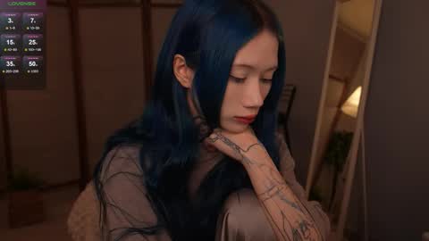 Snapshot of le_chan chatting on October 25, 2025, 7:27 am felixe online show from October 25, 2025, 7:27 am