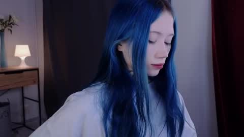 Snapshot of le_chan chatting on October 28, 2025, 6:28 am felixe online show from October 28, 2025, 6:28 am