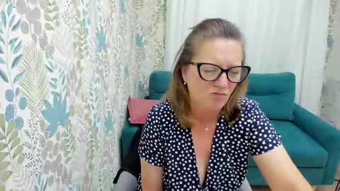 Lea online show from September 13, 2025, 5:57 pm