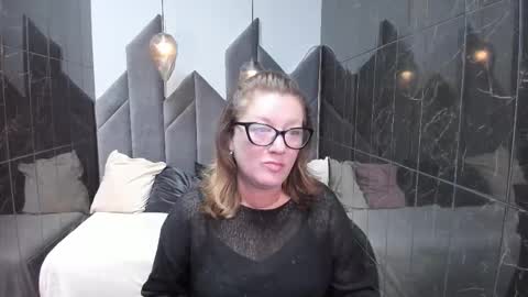 Lea online show from September 28, 2025, 5:24 am