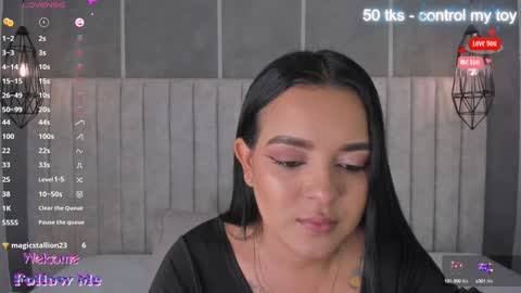 Snapshot of lea_gray chatting on February 5, 2025, 7:10 pm online show from February 5, 2025, 7:10 pm