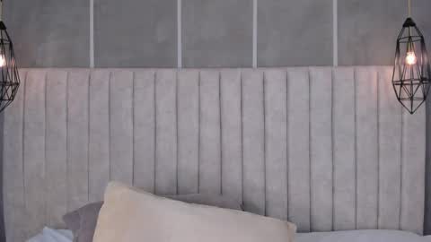 Snapshot of lea_gray chatting on March 4, 2025, 1:45 am online show from March 4, 2025, 1:45 am