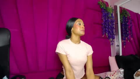 lea sewwtly online show from October 6, 2025, 1:08 pm