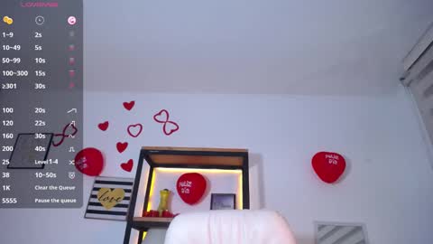 Snapshot of lea_velle chatting on March 8, 2025, 4:12 am Lea Velle online show from March 8, 2025, 4:12 am