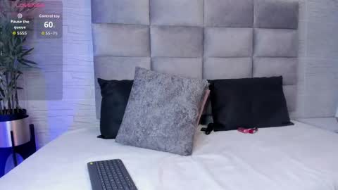 lea_walkerr online show from October 9, 2025, 9:13 pm