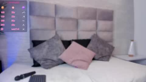 lea_walkerr online show from October 20, 2025, 7:58 pm