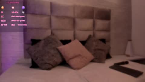 lea_walkerr online show from October 25, 2025, 7:52 pm