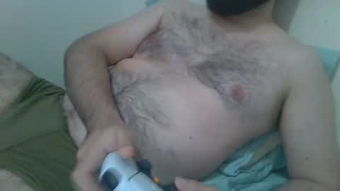 leafonthewind online show from October 31, 2025, 7:53 am