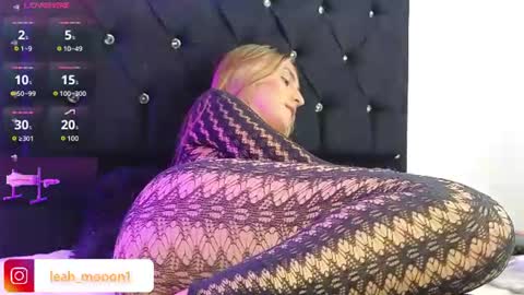 leah_moon11 online show from July 28, 2026, 4:50 pm
