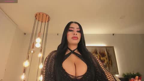 Snapshot of leahlombardi_ chatting on October 5, 2025, 3:05 am leahlombardi_ online show from October 5, 2025, 3:05 am