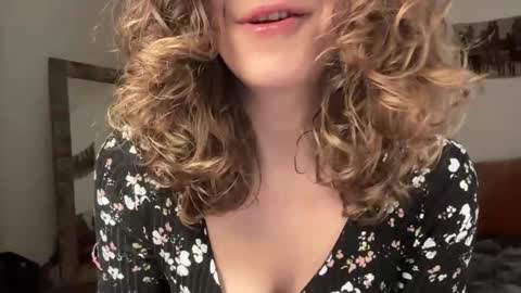 Leah Sparkles online show from January 13, 2026, 12:21 pm