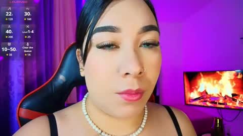 Snapshot of leahtemptation chatting on October 24, 2025, 10:33 am leah online show from October 24, 2025, 10:33 am