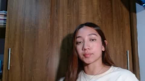 leanaalhub online show from June 13, 2026, 1:47 am