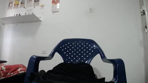 Latino hot online show from May 12, 2026, 6:05 pm