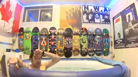 Snapshot of leatherluvefuck chatting on November 11, 2025, 4:34 am kinky dirty fuck online show from November 11, 2025, 4:34 am