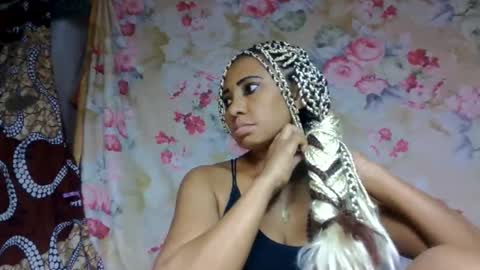 Snapshot of leatianaa chatting on May 22, 2026, 10:32 am leatianaa online show from May 22, 2026, 10:32 am