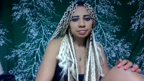 leatianaa online show from July 6, 2026, 6:10 pm