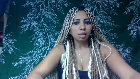 leatianaa online show from July 15, 2026, 1:27 pm