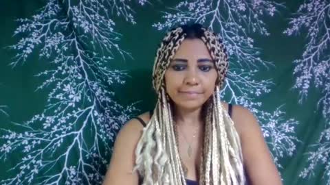 leatianaa online show from July 23, 2026, 3:43 pm
