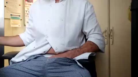 lebrun1985 online show from February 16, 2026, 2:46 pm