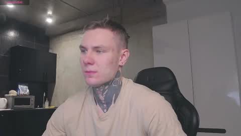 Snapshot of lechery_boy chatting on January 21, 2025, 7:26 am Lechery boy online show from January 21, 2025, 7:26 am