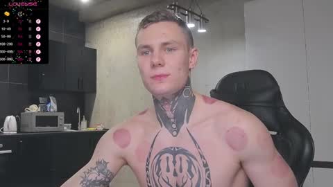 Snapshot of lechery_boy chatting on January 23, 2025, 10:44 pm Lechery boy online show from January 23, 2025, 10:44 pm