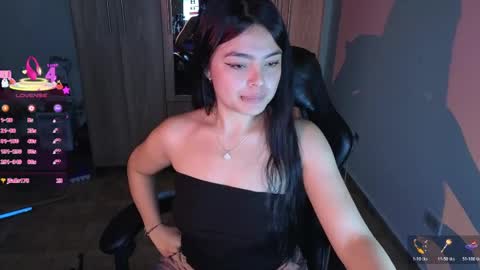 Lee online show from April 15, 2026, 3:19 pm