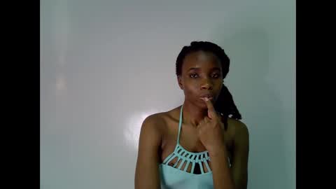 lee baby online show from June 10, 2026, 1:54 pm