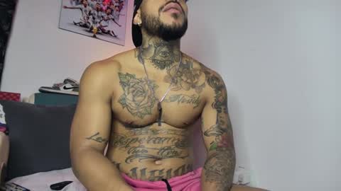 leenar_key online show from January 17, 2025, 2:50 am